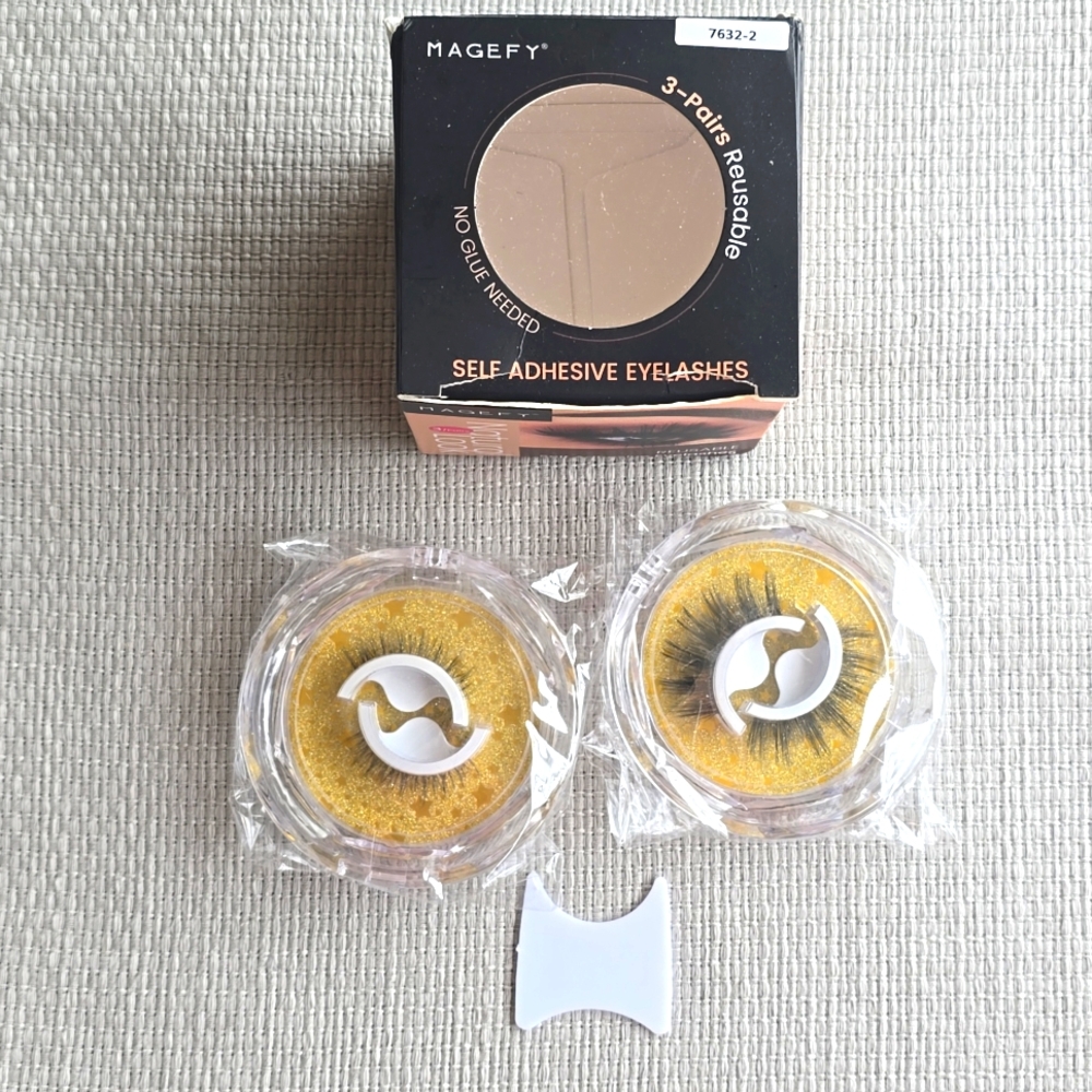 2 PAIR Reusable Self Adhesive Eyelashes. Wear Up To 20 Times!